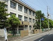 和歌山市立河西中学校まで1120m
