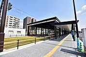 市電/鹿児島駅前 鹿児島駅前【鹿児島駅前/市電】鹿児島市浜町にある鹿児島市電の停留所。JR鹿児島駅と隣接する。令和3年3月に建て替えされている。運賃は大人