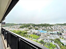 [バルコニー] バルコニーから鎌倉山方面を望む眺望