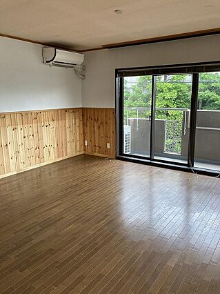 リビング/ダイ...