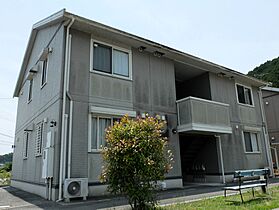 プランドール 賀茂 Ｂ棟  ｜ 兵庫県丹波市氷上町賀茂（賃貸アパート2LDK・1階・53.76㎡） その1