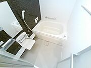 綺麗で清潔感のある浴室です