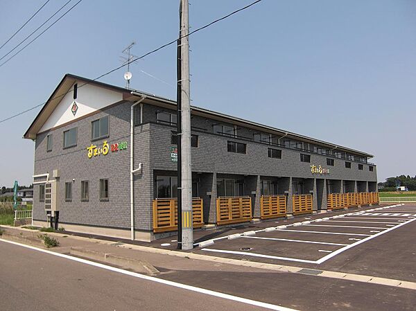 apartment 宮城県亘理郡亘理町逢隈高屋字道下83-2
逢隈高屋の賃貸情報を見る
物件地図