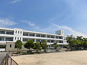 神埼市立千代田中部小学校（1556m）