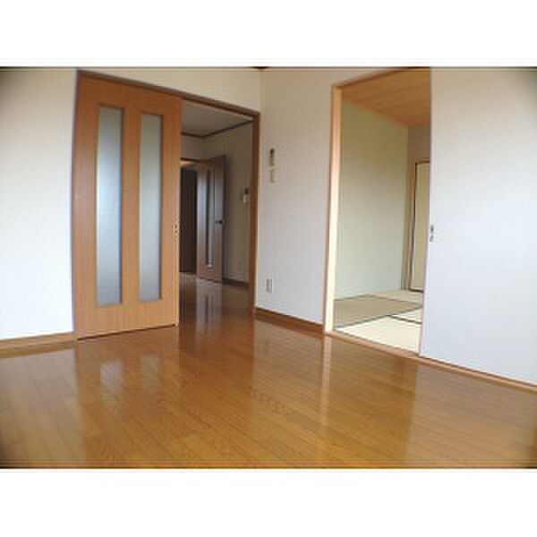 apartment 栃木県下都賀郡壬生町通町
通町の賃貸情報を見る
物件地図