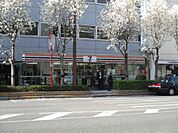 コンビニエンスストアセブン‐イレブン 日本橋小伝馬町店まで104ｍ
