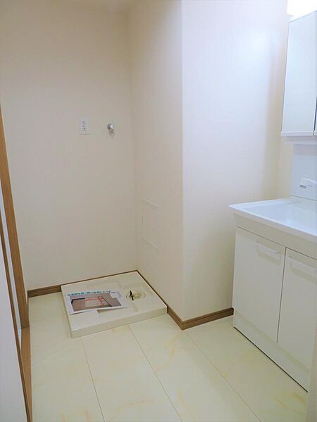 apartment 栃木県栃木市倭町
倭町の賃貸情報を見る
物件地図
