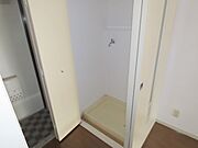 洗濯機置場は室内