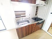綺麗なシステムキッチンです。