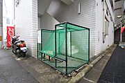 敷地内ゴミ置き場