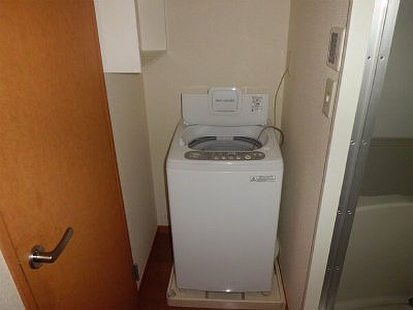 画像10:洗濯機も付いてます。