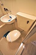 トイレはきれいに清掃されております。