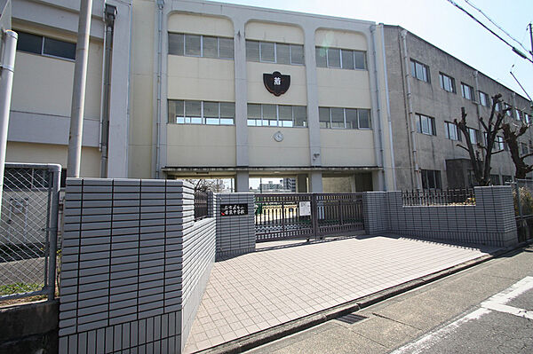 画像12:名古屋市立若葉中学校 604m