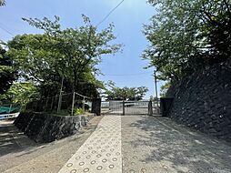 [周辺] 【中学校】鎌倉市立岩瀬中学校まで334ｍ