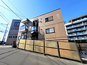 鉄骨造3階建てマンション