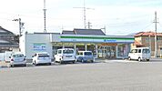 ファミリーマート彦根原町店まで約1,318m