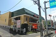 ロイヤルホスト山の田店（114m）
