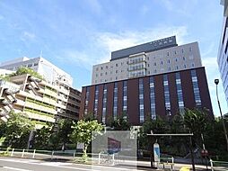 [周辺] 国際医療福祉大学三田病院 徒歩8分。 620m