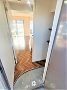 玄関から見たお部屋