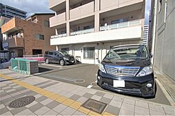 敷地内平置き駐車場、空き状況要確認