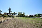 ドッグランや家庭菜園、本格的なビニールハウスまで作れます。