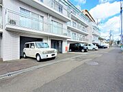 敷地内平置き駐車場
