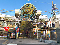 [周辺] 弘明寺商店街まで1189m、横浜で一番古いお寺「弘明寺」の門前からブルーライン弘明寺駅前まで続くアーケード商店街です。
