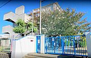 門真市立北巣本小学校 135m