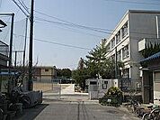寝屋川市立啓明小学校まで511m