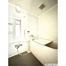 [風呂] 令和4年7月24日撮影【浴室】きれいに使用された浴室です。