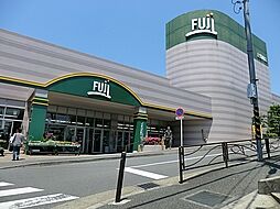 [周辺] Fuji上野川店まで1240m