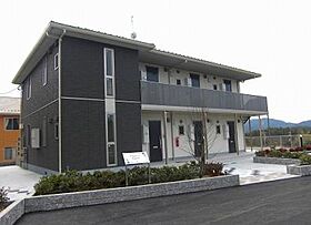 カーサ・ア・コルテII  ｜ 広島県東広島市八本松町原（賃貸アパート1K・1階・32.02㎡） その1