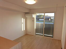 メルヴェ―ユ・ウィット B102号 1階1LDKのリビング/ダイニング