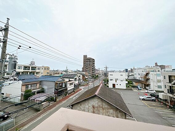 北側バルコニー...