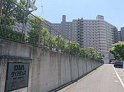 [外観] JR高崎線「深谷」駅徒歩16分の立地