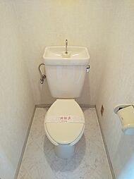 [トイレ] 独立設計のトイレ♪