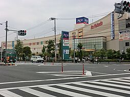 [周辺] 【アリオ亀有】飲食店、衣料品店、雑貨店、スーパー、映画館などが揃う複合ショッピングセンター。レストランは23時まで営業しています。