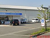 ローソン茨木野々宮一丁目店 徒歩5分。 370m