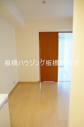 クイーンシティ板橋本町ラディウス 2階2DKのリビング/ダイニング