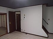 内装リフォーム完工いたしました。お洒落なデザインに仕上がりました。