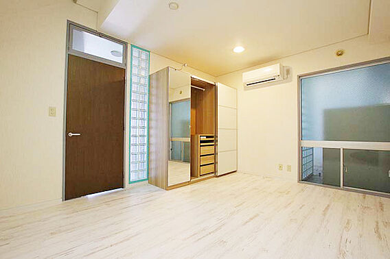 リビング/ダイ...