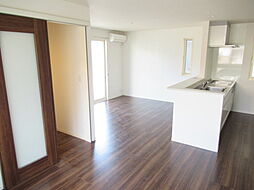 アベニール・ベル 3LDKのリビング/ダイニング