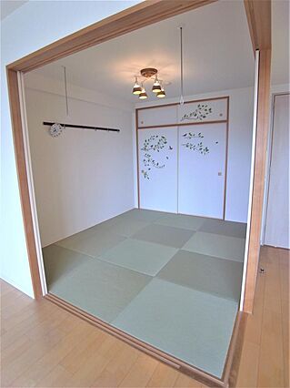 和室は琉球畳に...