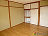 寝室：部屋