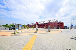 [周辺] 横浜赤レンガ倉庫 943m