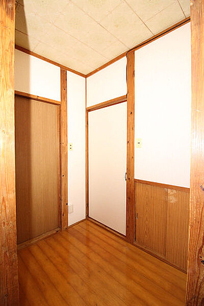 画像18:玄関