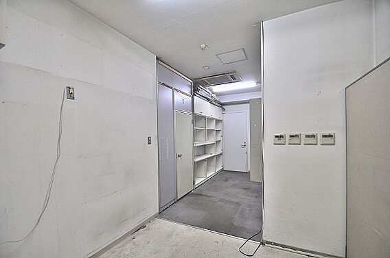 店舗室内