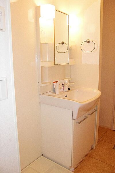apartment 栃木県栃木市岩舟町静和
岩舟町静和の賃貸情報を見る
物件地図
