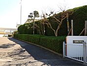 宗像市立東郷小学校（792m）