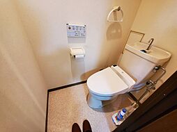 [トイレ] 温水洗浄便座付きトイレ